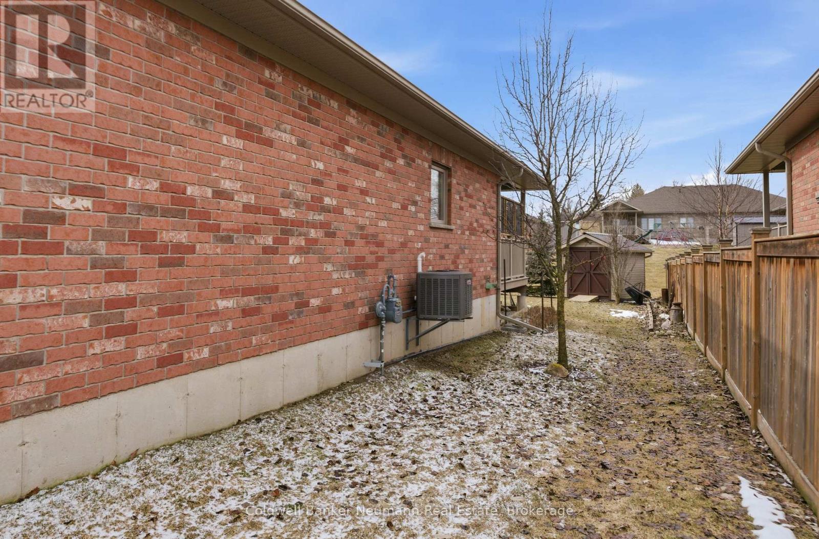 12 Brown Street S, Minto, Ontario  N0G 1M0 - Photo 41 - X12918044