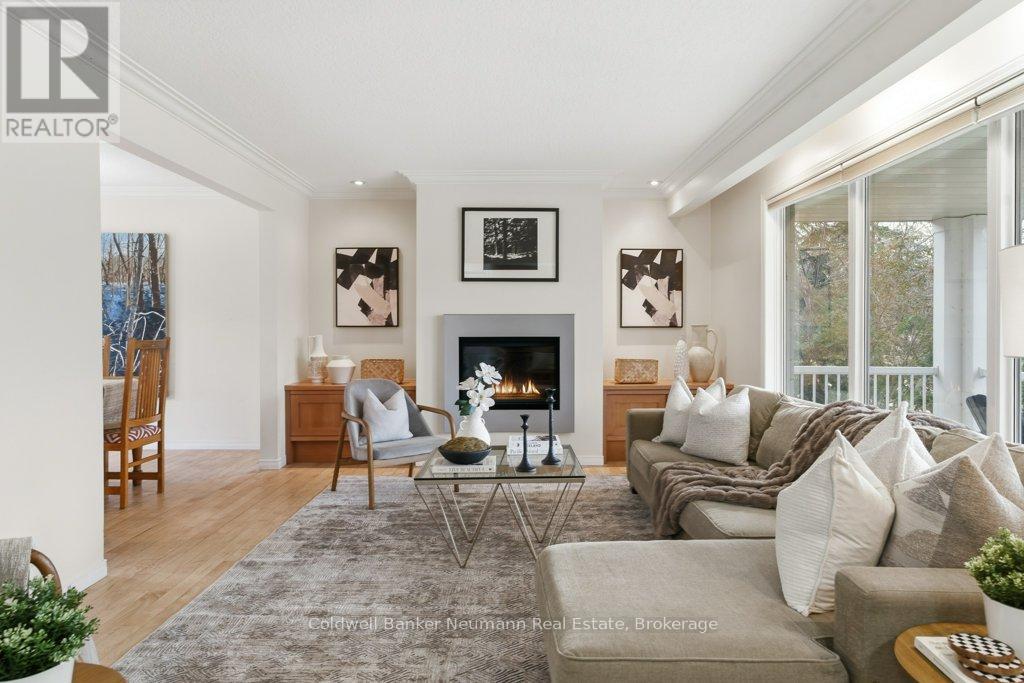 80 James Street W, Guelph (Dovercliffe Park/old University), Ontario  N1G 1E6 - Photo 1 - X12918142