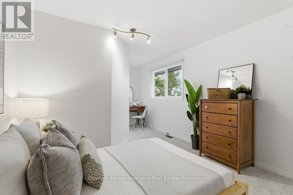 80 James Street W, Guelph (Dovercliffe Park/old University), Ontario  N1G 1E6 - Photo 28 - X12918142