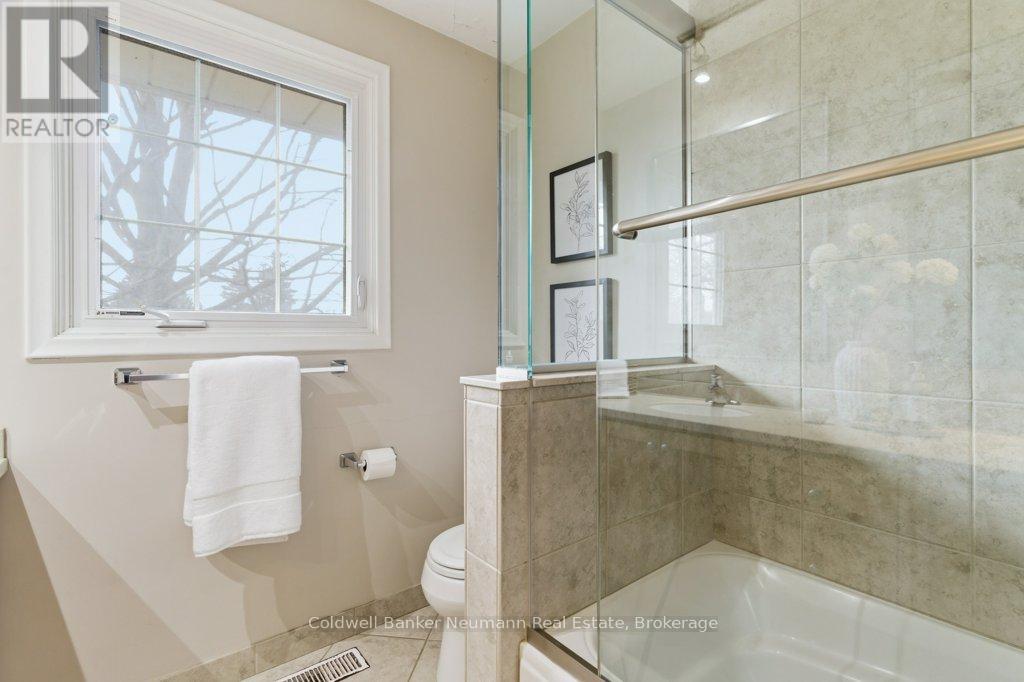 80 James Street W, Guelph (Dovercliffe Park/old University), Ontario  N1G 1E6 - Photo 33 - X12918142