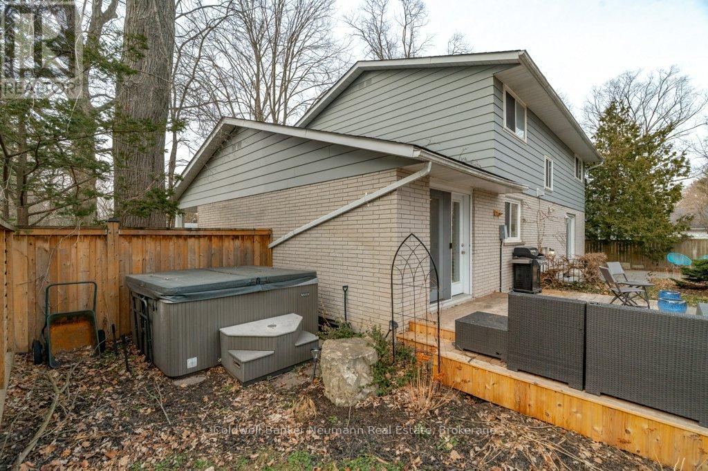 80 James Street W, Guelph (Dovercliffe Park/old University), Ontario  N1G 1E6 - Photo 46 - X12918142