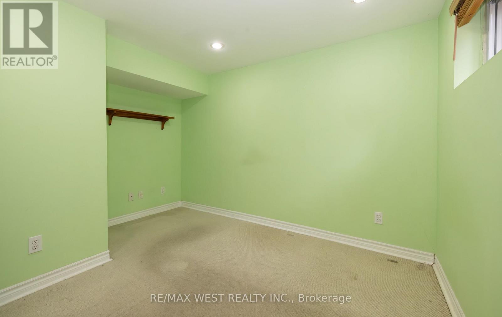 61 Stilecroft Drive, Toronto (York University Heights), Ontario  M3J 1A6 - Photo 38 - W12914552