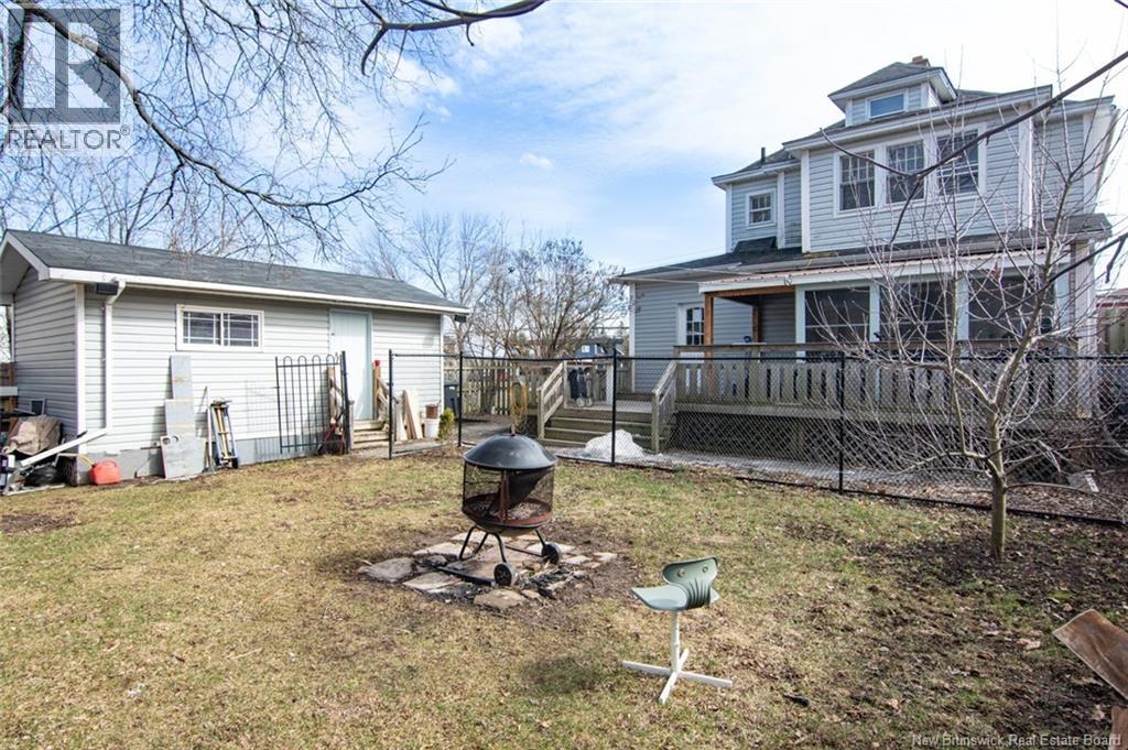 17 Chapman Street, Moncton, New Brunswick  E1E 1K6 - Photo 18 - NB135483