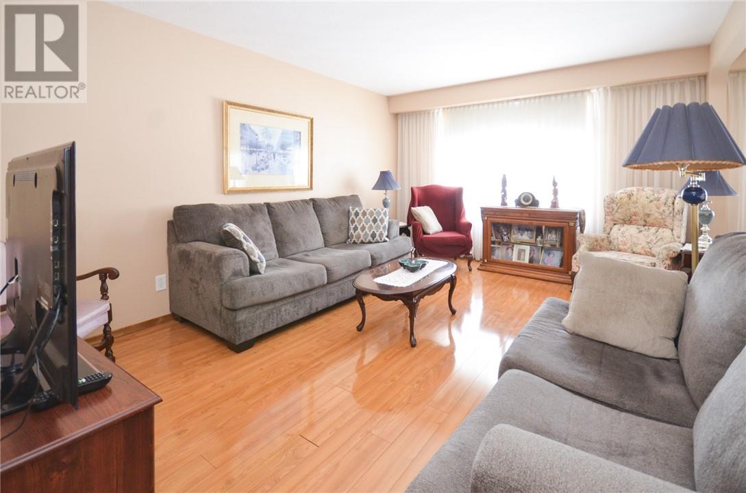 839 Beatrice, Sudbury, Ontario  P3A 3E6 - Photo 6 - 2126909