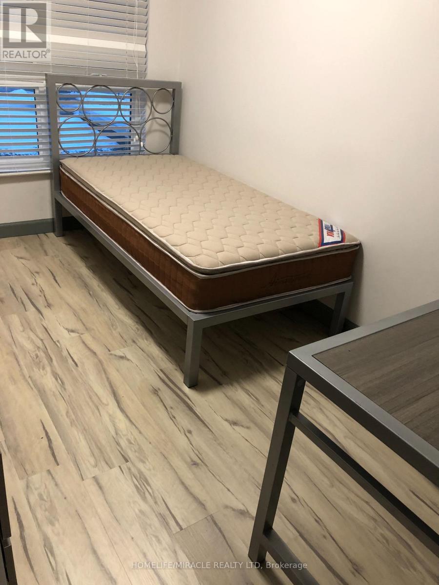 225 - 258b Sunview Street, Waterloo, Ontario  N2L 0H7 - Photo 6 - X12916974