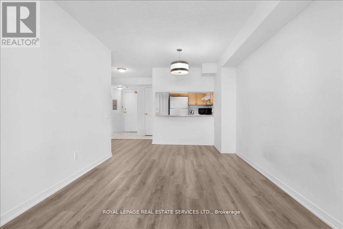 1909 - 8 Hillcrest Avenue, Toronto (Willowdale East), Ontario  M2N 6Y6 - Photo 19 - C12918090