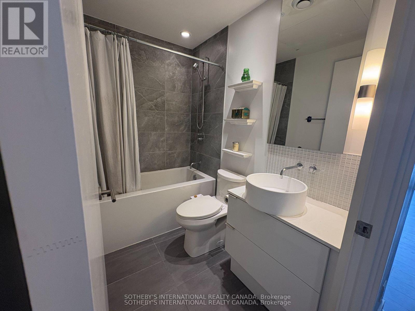 1203 - 185 Roehampton Avenue, Toronto (Mount Pleasant West), Ontario  M4P 1R4 - Photo 13 - C12918124