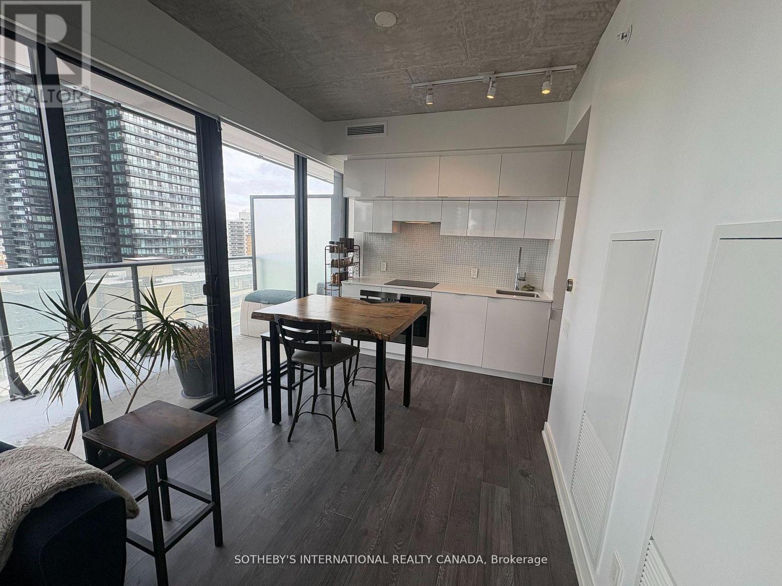 1203 - 185 Roehampton Avenue, Toronto (Mount Pleasant West), Ontario  M4P 1R4 - Photo 5 - C12918124