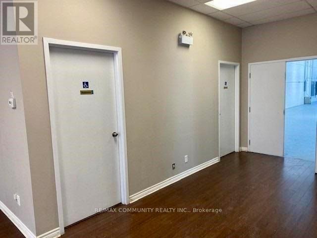 1 - 2020 Ellesmere Road, Toronto (Woburn), Ontario  M1H 2Z8 - Photo 2 - E12918108