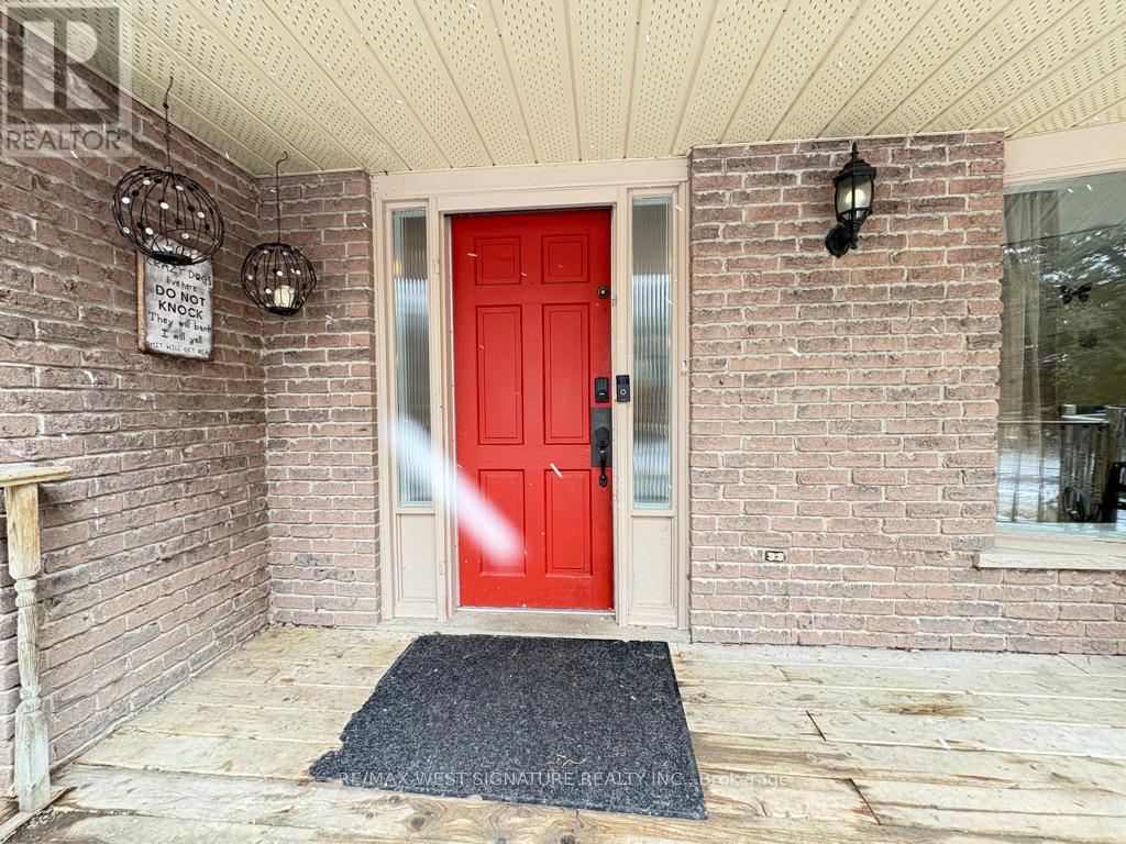 8460 17th Side Road, King, Ontario  L7E 5R7 - Photo 2 - N12918066