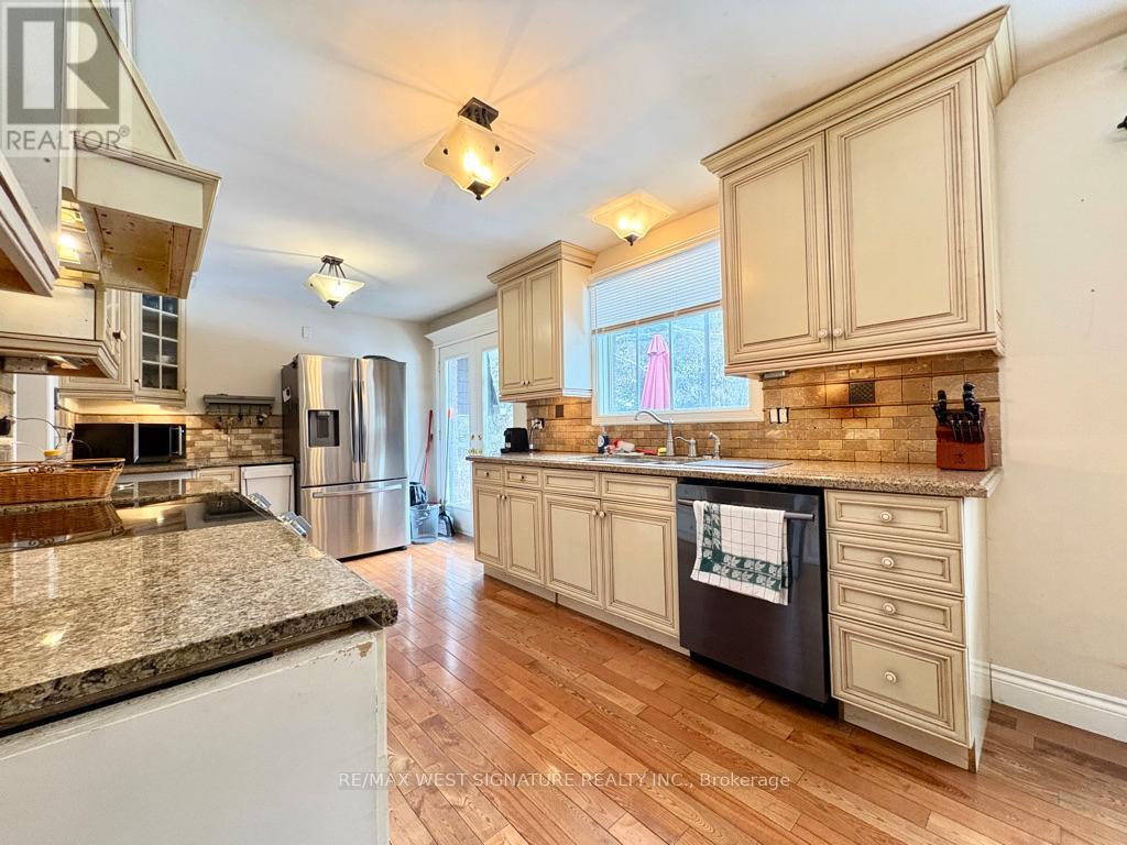 8460 17th Side Road, King, Ontario  L7E 5R7 - Photo 6 - N12918066