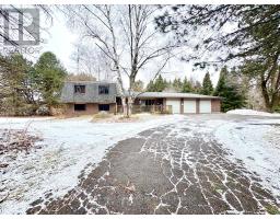8460 17TH SIDE ROAD, King, Ontario