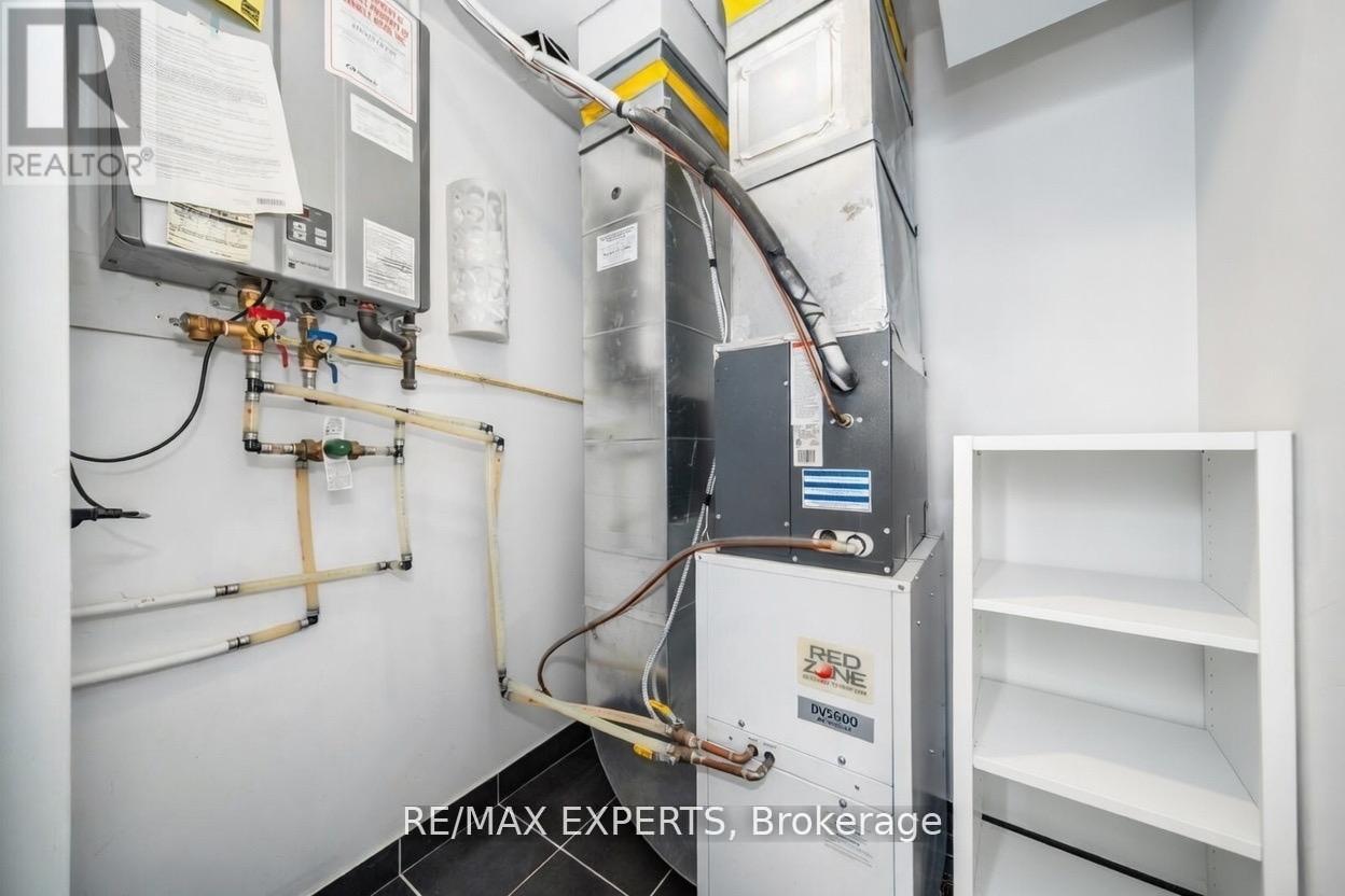 40 - 8167 Kipling Avenue, Vaughan, Ontario  L4L 0G4 - Photo 31 - N12918088