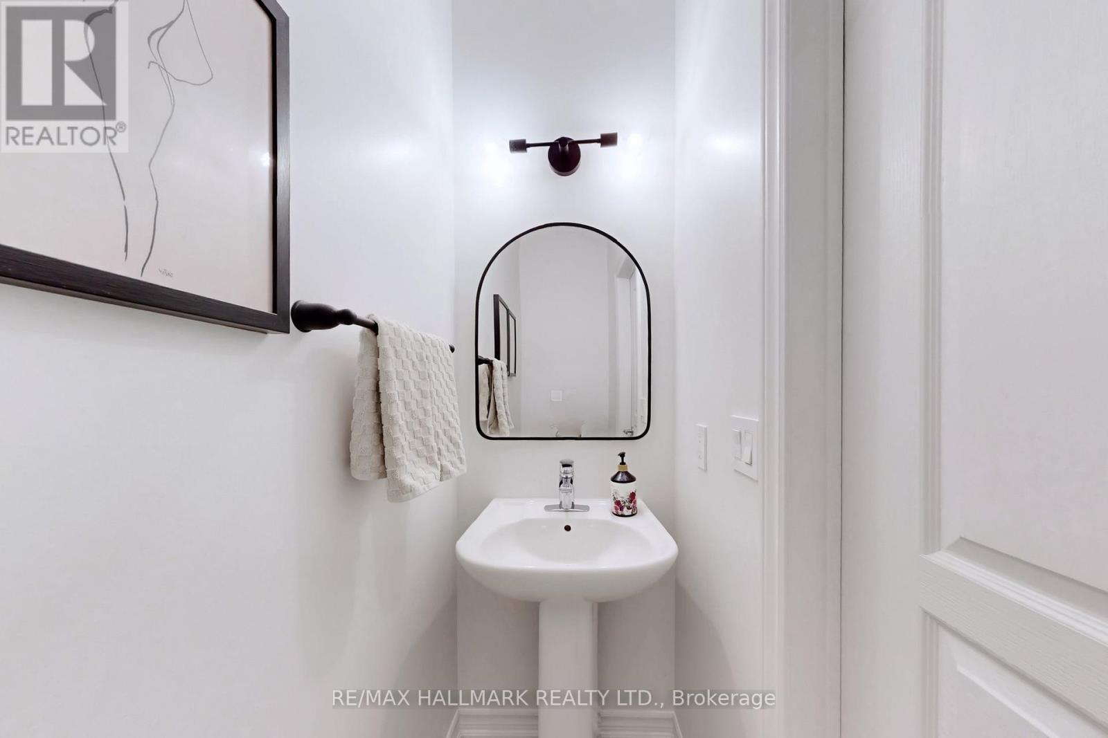 19 Wimshaw Lane, Whitchurch-Stouffville, Ontario L4A 1Y5 - Photo 21 - N12918114