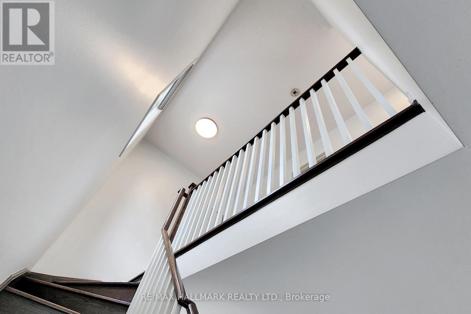 19 Wimshaw Lane, Whitchurch-Stouffville, Ontario L4A 1Y5 - Photo 25 - N12918114