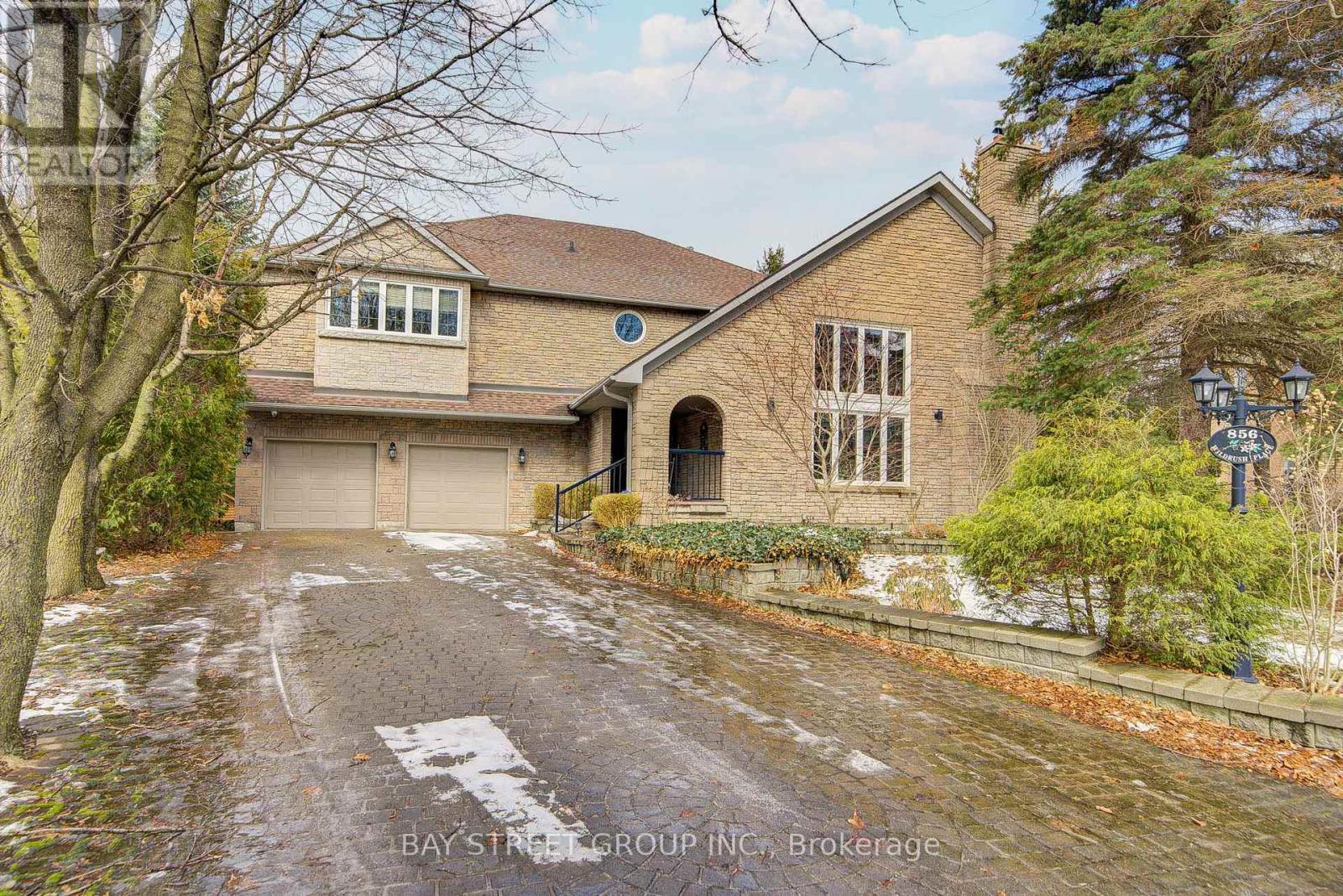 856 Wildrush Place, Newmarket, Ontario  L3X 1L7 - Photo 2 - N12918116