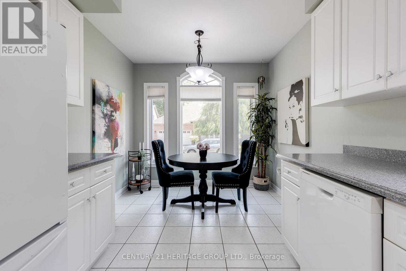 3 - 48 Sunset Boulevard, New Tecumseth, Ontario  L9R 1Z5 - Photo 15 - N12918126