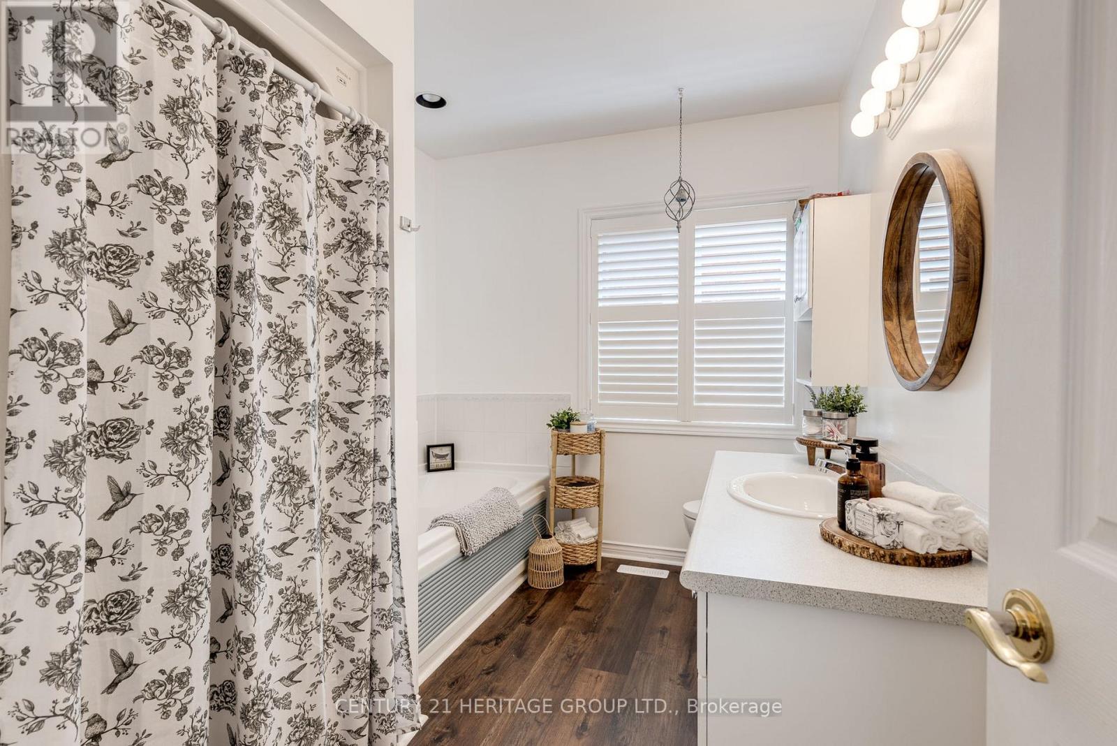 3 - 48 Sunset Boulevard, New Tecumseth, Ontario  L9R 1Z5 - Photo 19 - N12918126