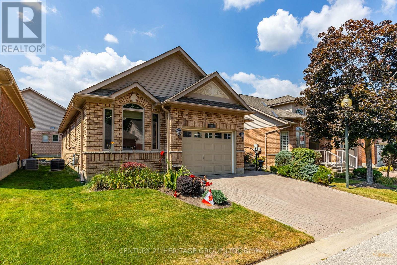 3 - 48 Sunset Boulevard, New Tecumseth, Ontario  L9R 1Z5 - Photo 3 - N12918126