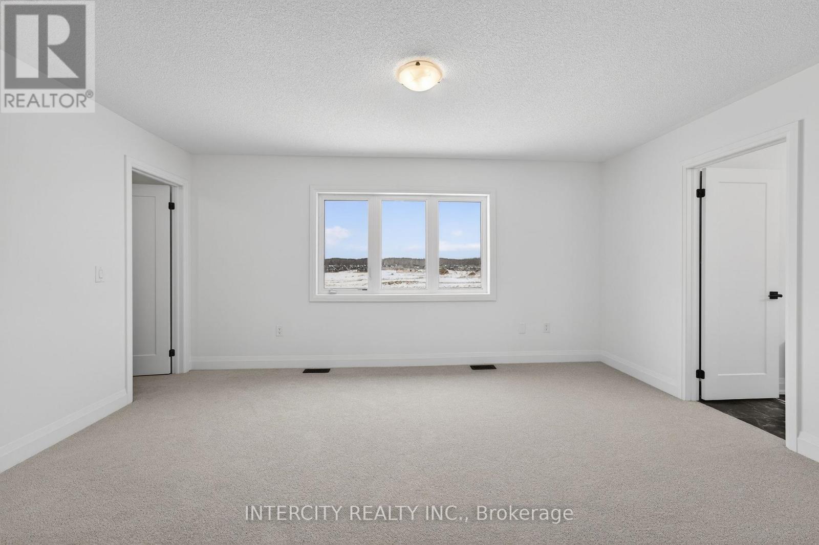 34 Legacy Circle, Wasaga Beach, Ontario  L9Z 0M5 - Photo 40 - S12917010