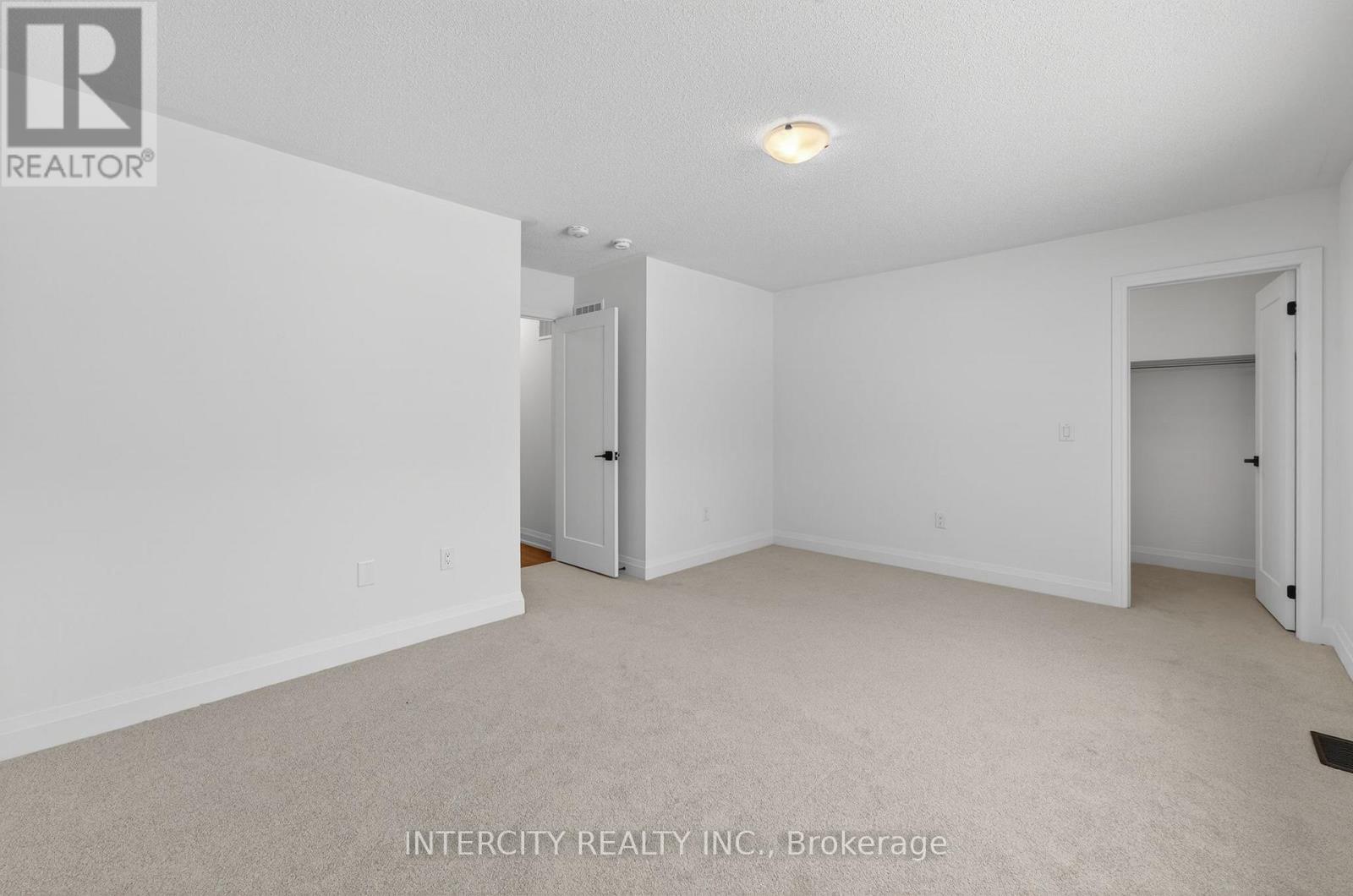 34 Legacy Circle, Wasaga Beach, Ontario  L9Z 0M5 - Photo 44 - S12917010