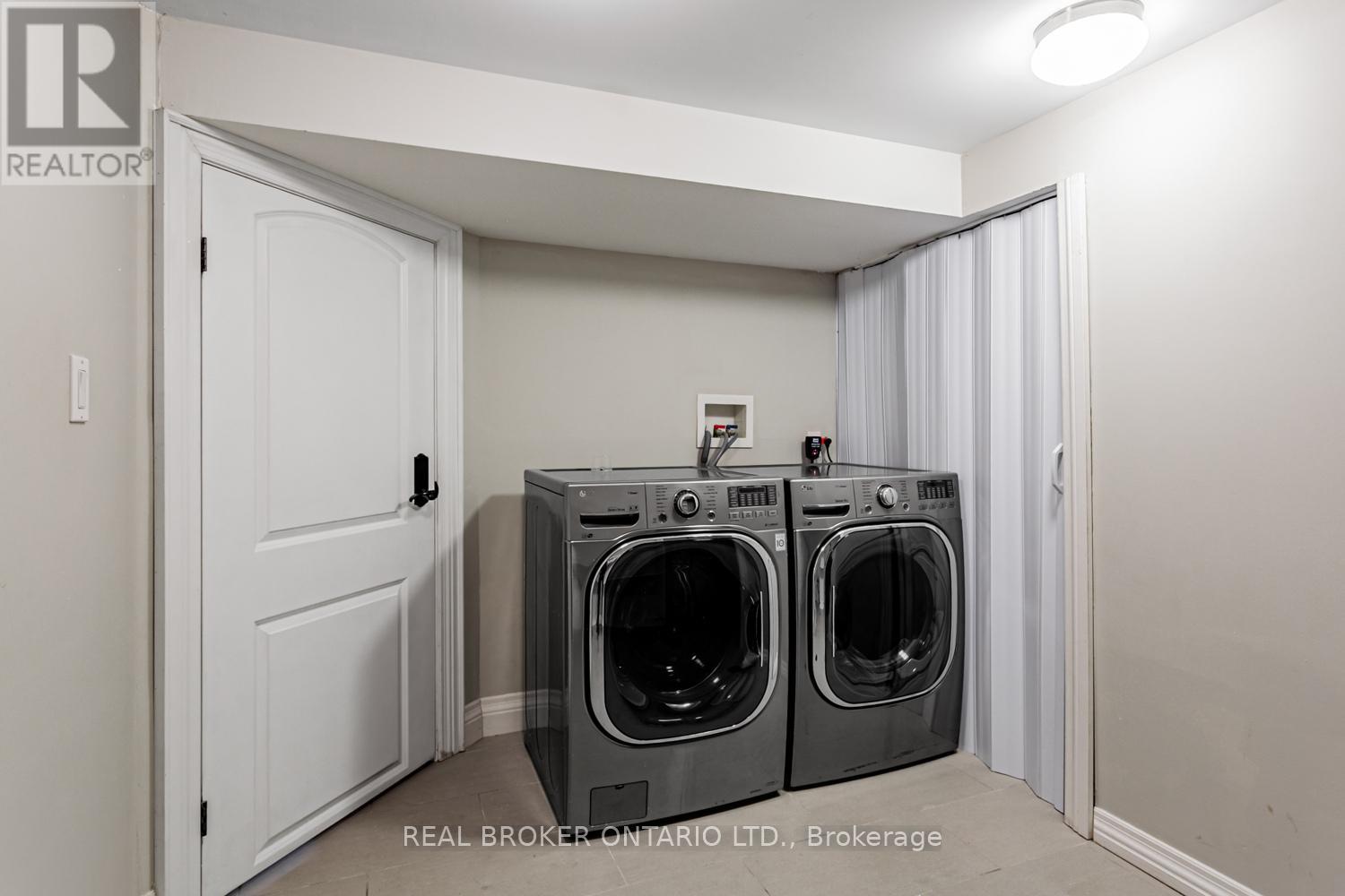 B - 47 Highgate Road, Toronto, Ontario  M8X 2B4 - Photo 21 - W12751474