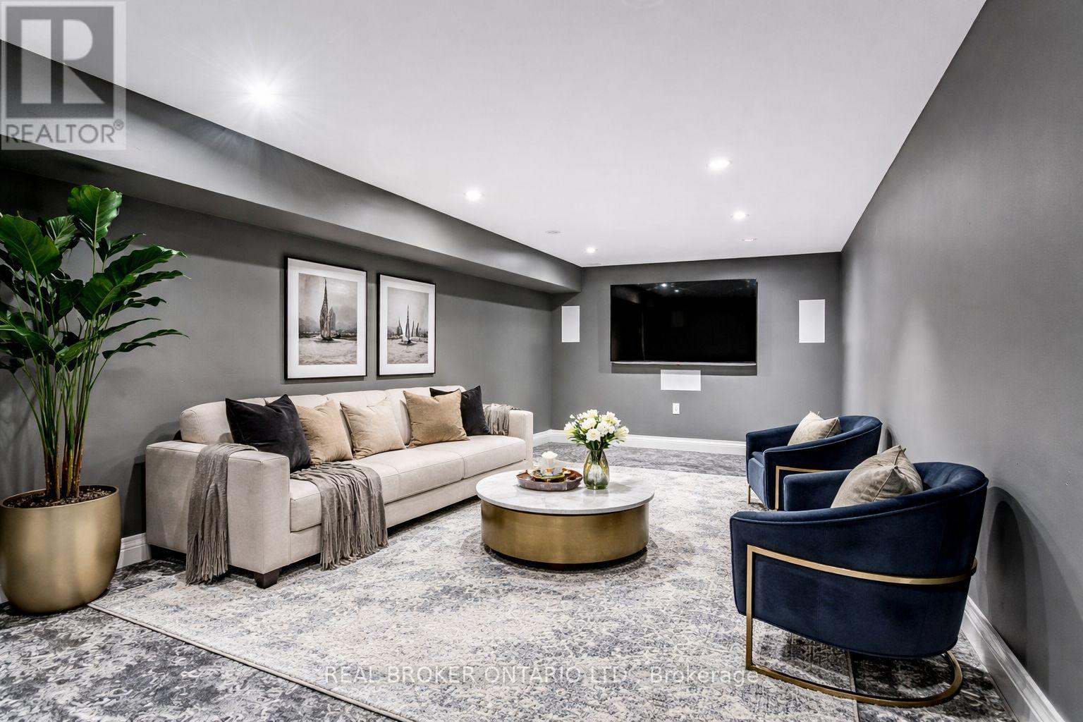 B - 47 Highgate Road, Toronto, Ontario  M8X 2B4 - Photo 17 - W12751474