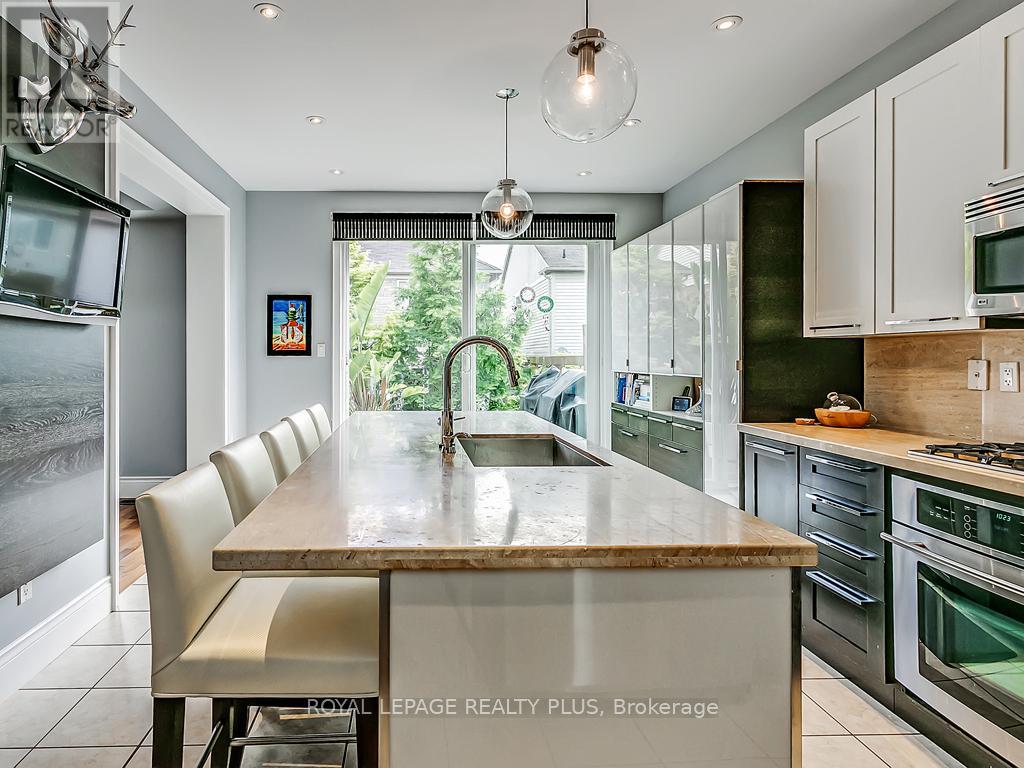 329 Tonelli Lane, Milton, Ontario  L9T 0N8 - Photo 10 - W12803296