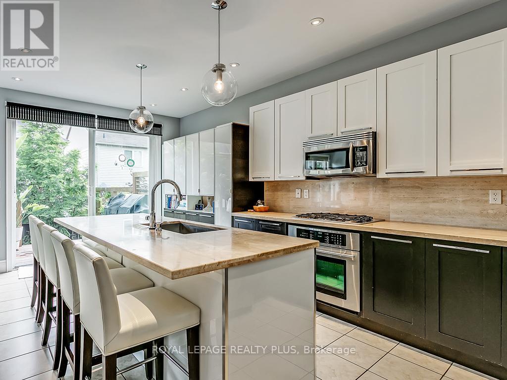 329 Tonelli Lane, Milton, Ontario  L9T 0N8 - Photo 9 - W12803296