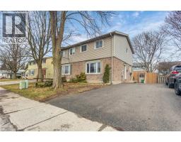 1079 CANFIELD Crescent, Woodstock, Ontario