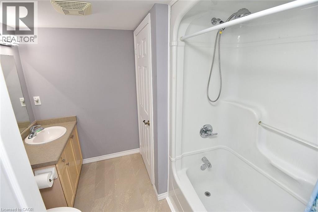 2045 Appleby Line Unit# 203, Burlington, Ontario  L7L 7G9 - Photo 26 - 40812904