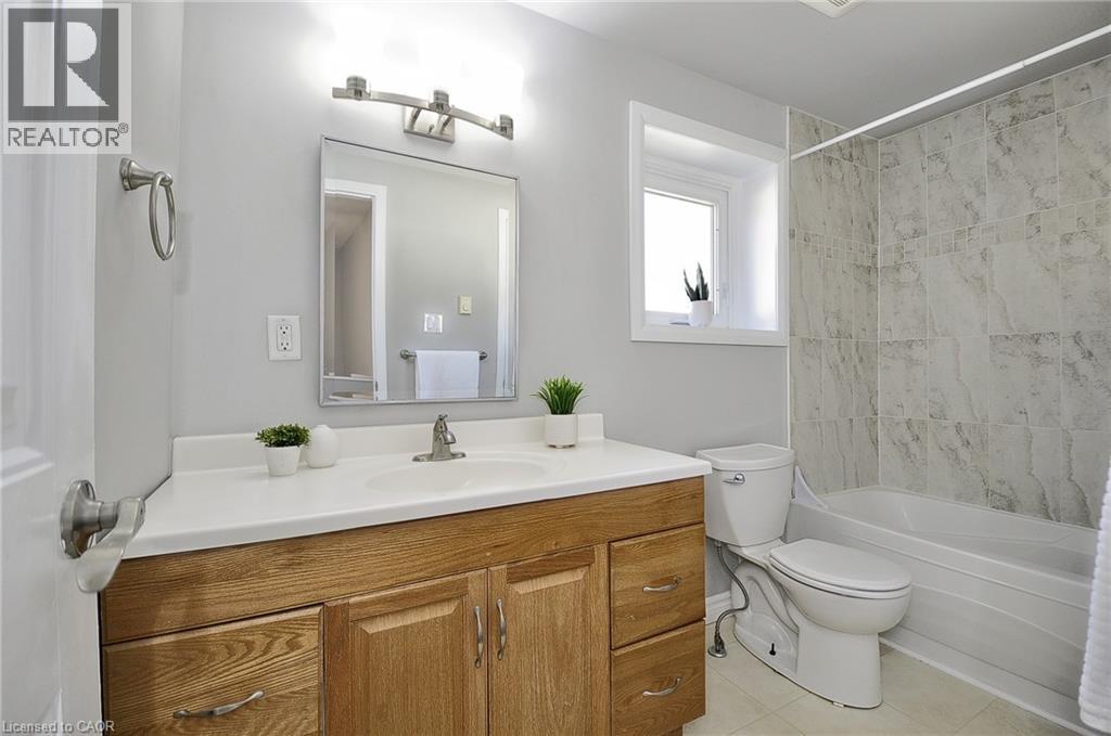 120 Green Valley Drive, Kitchener, Ontario  N2P 1P1 - Photo 23 - 40800730