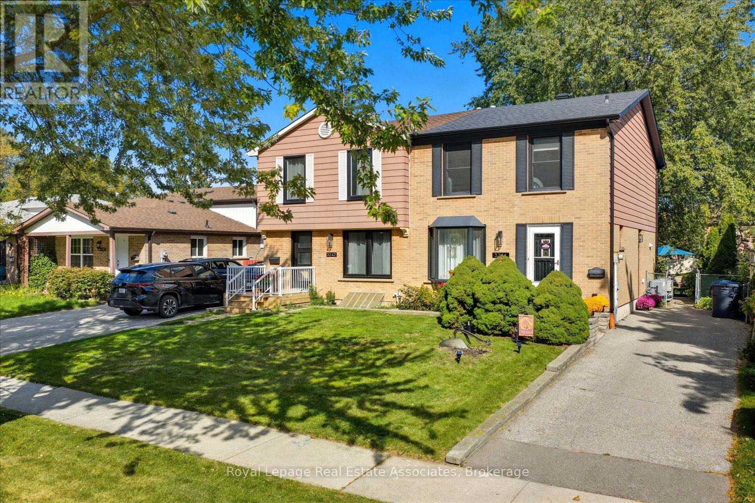 3244 MAINSAIL CRESCENT, Mississauga, Ontario