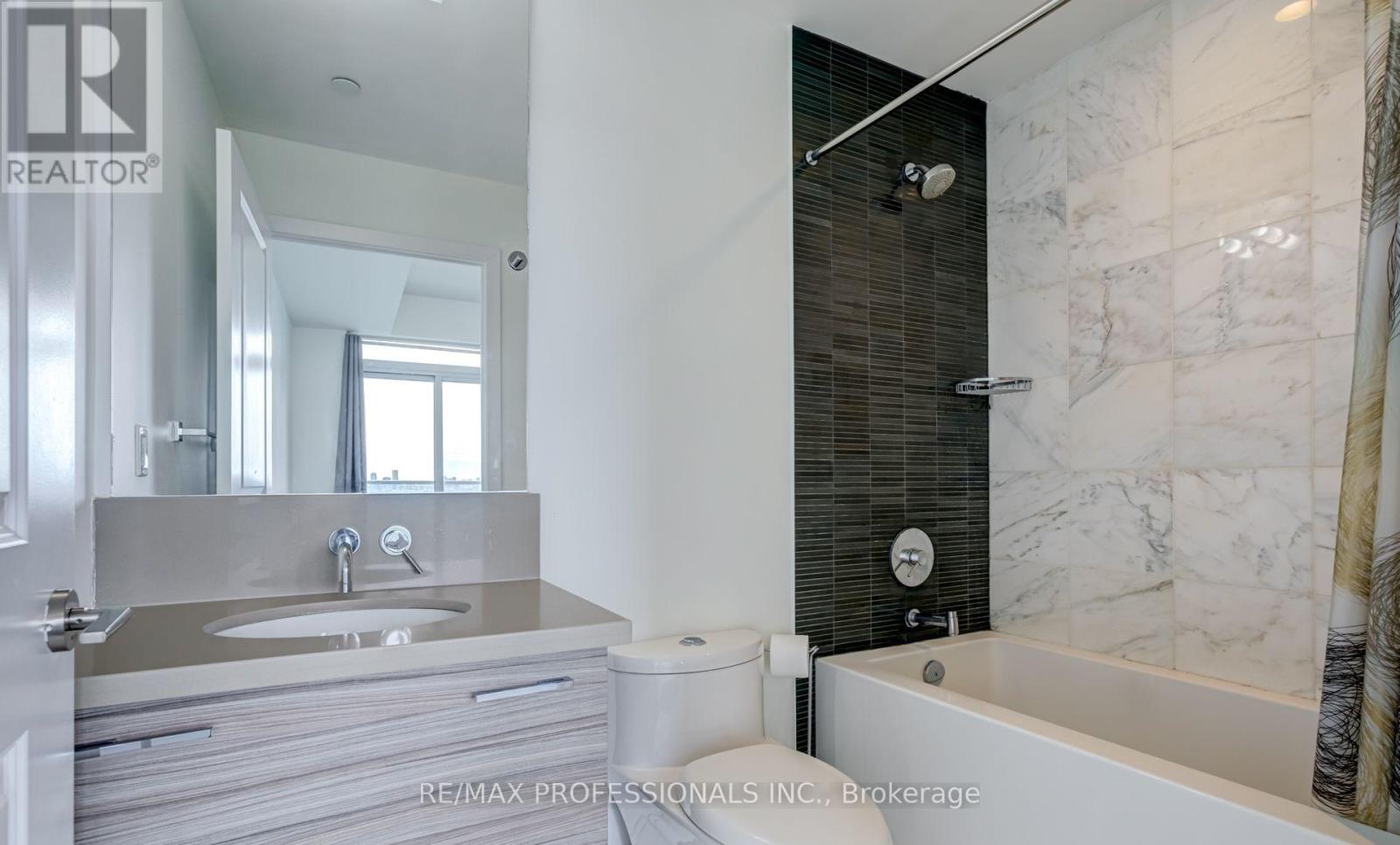 2903 - 33 Shore Breeze Drive, Toronto, Ontario  M8V 0G1 - Photo 13 - W12918058