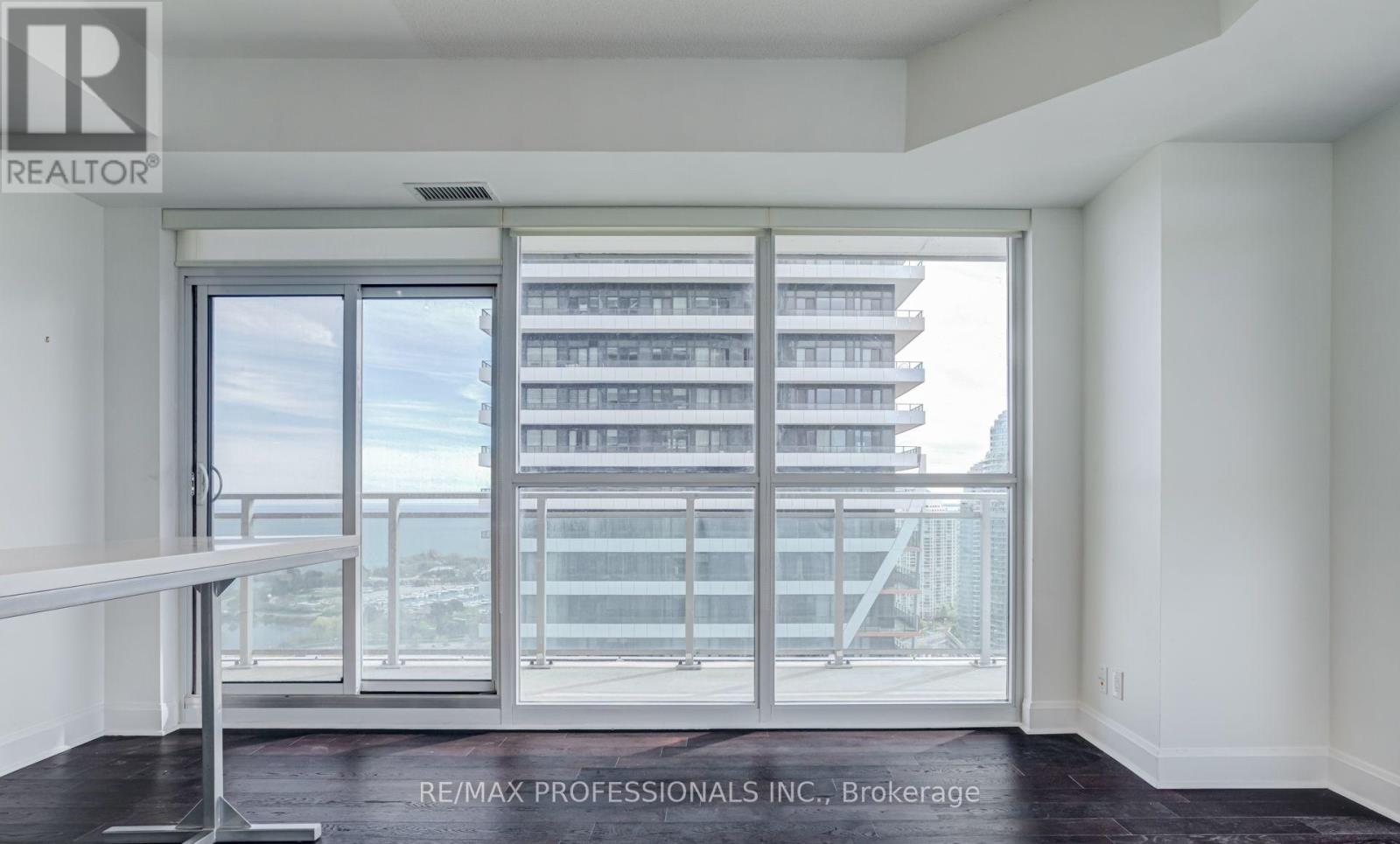 2903 - 33 Shore Breeze Drive, Toronto, Ontario  M8V 0G1 - Photo 3 - W12918058