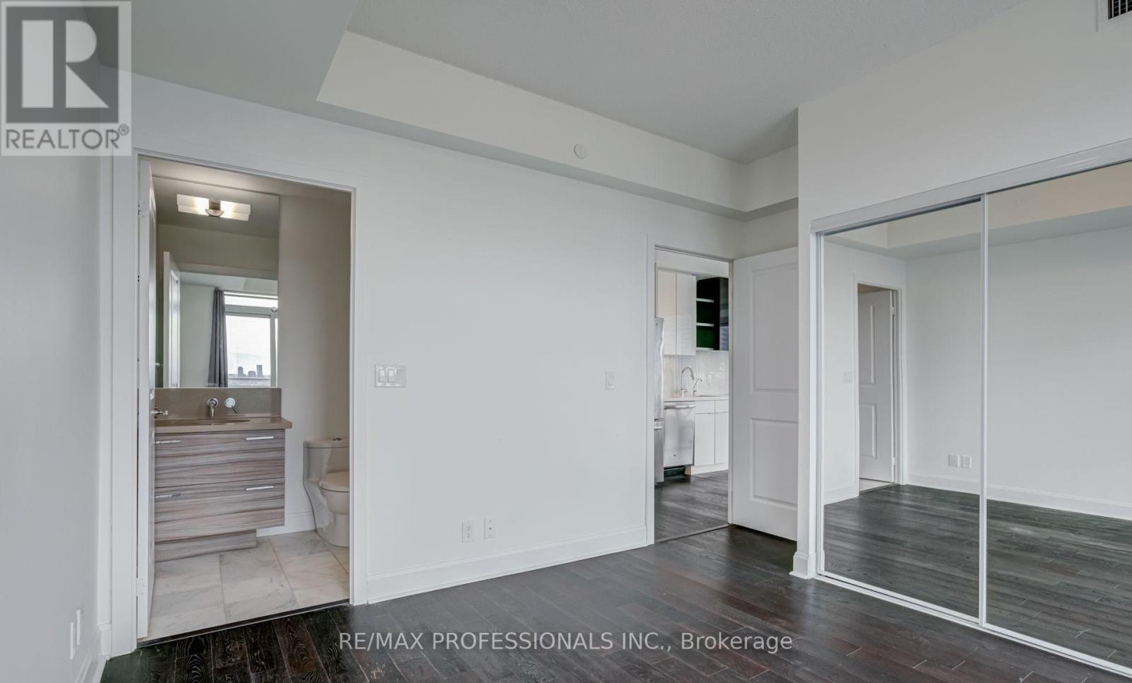 2903 - 33 Shore Breeze Drive, Toronto, Ontario  M8V 0G1 - Photo 9 - W12918058