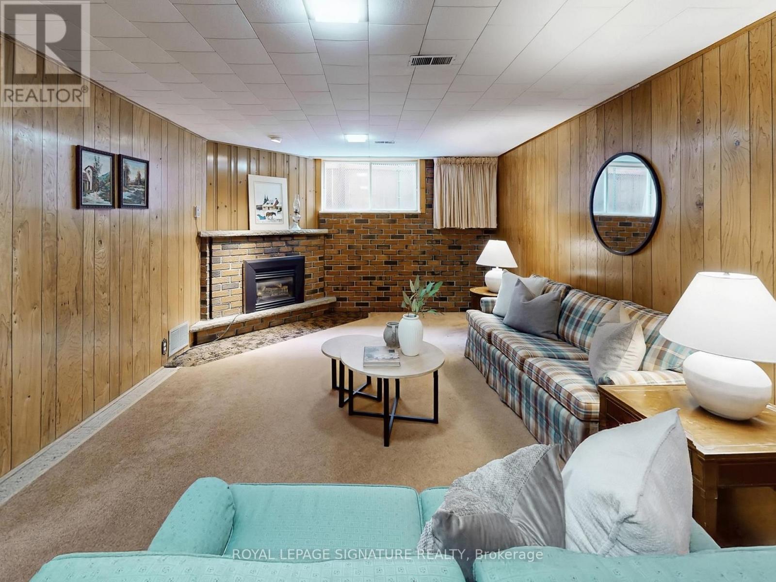 27 Knowland Drive, Toronto, Ontario  M9A 4L7 - Photo 31 - W12918110