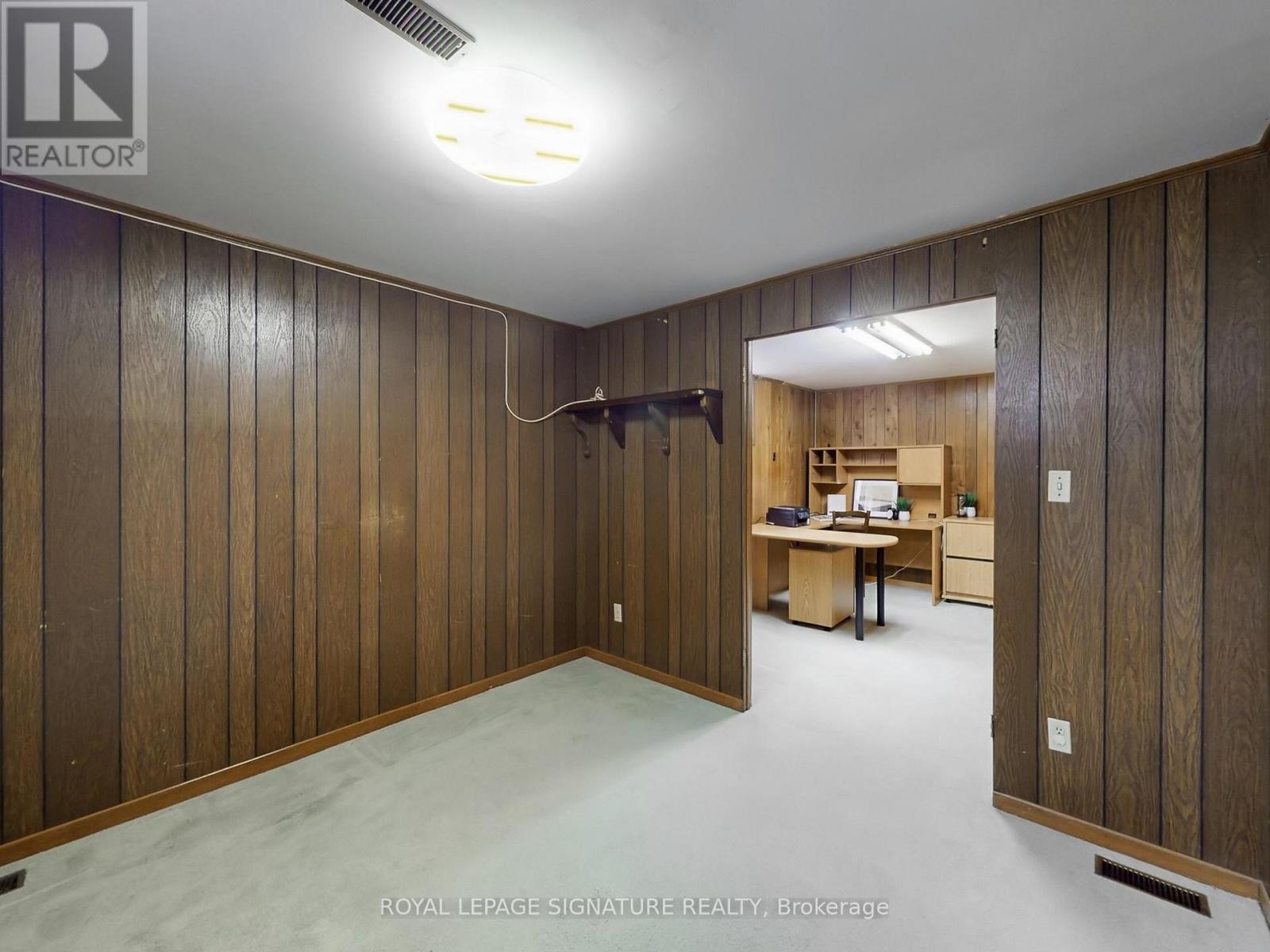 27 Knowland Drive, Toronto, Ontario  M9A 4L7 - Photo 39 - W12918110