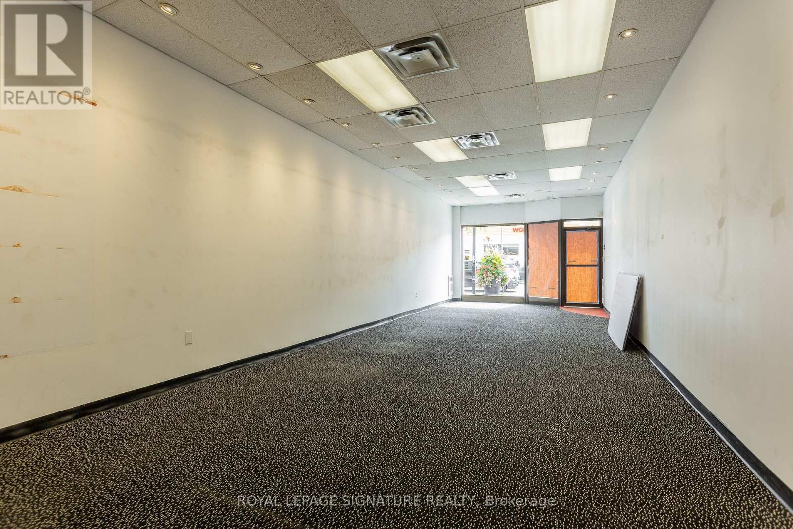 C - 2190 Bloor Street W, Toronto (High Park North), Ontario  M6S 1N3 - Photo 2 - W12918122