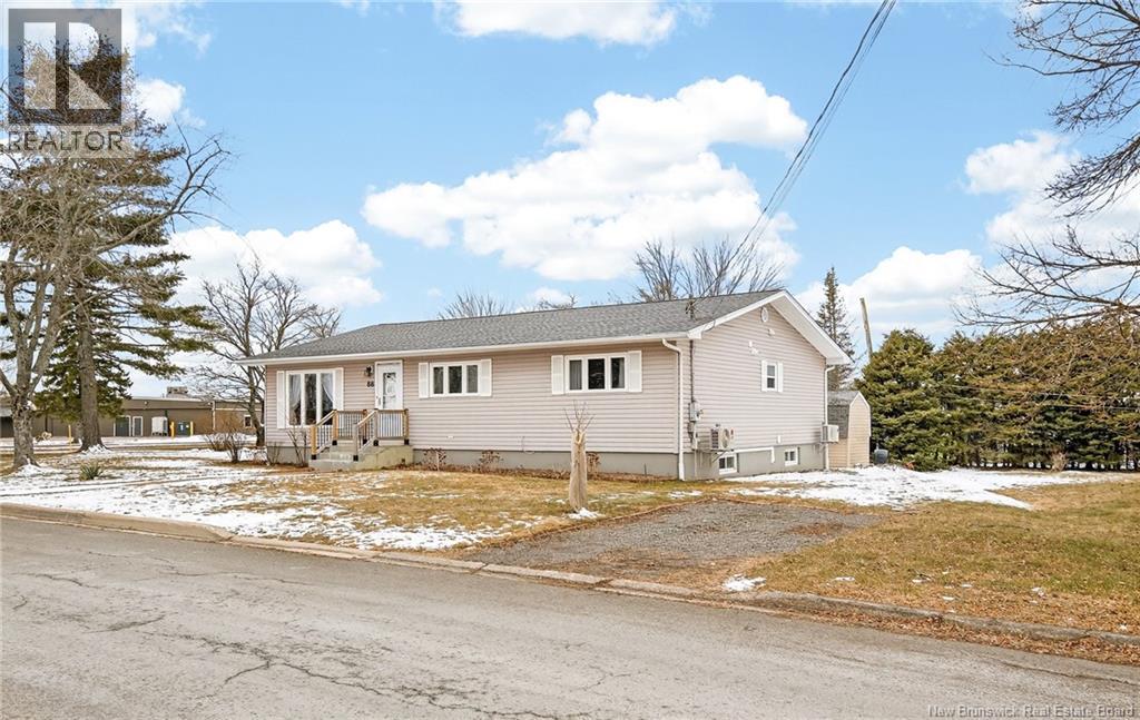88 Masters Road, Moncton, New Brunswick  E1A 4S3 - Photo 2 - NB135737