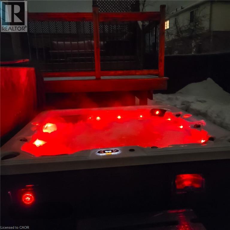 8 Bousfield Court, Waterdown, Ontario  L8B 0T3 - Photo 50 - 40806943