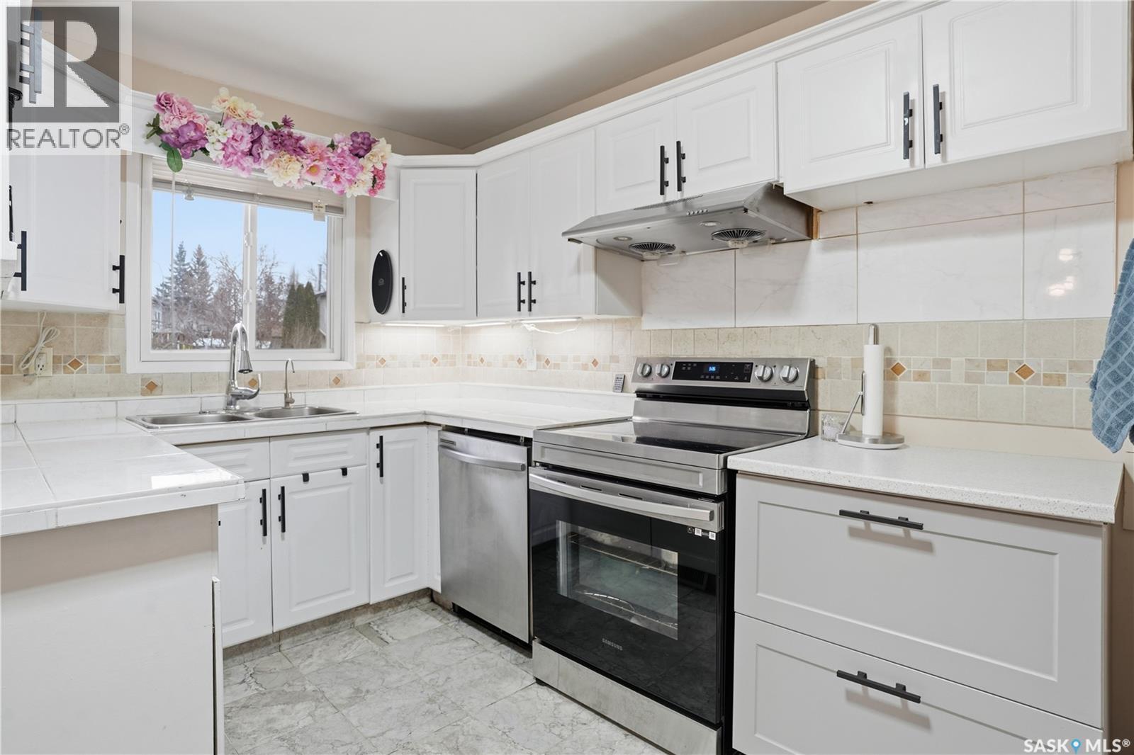 54 Scrivener Crescent, Regina, Saskatchewan  S4N 4V7 - Photo 10 - SK031238