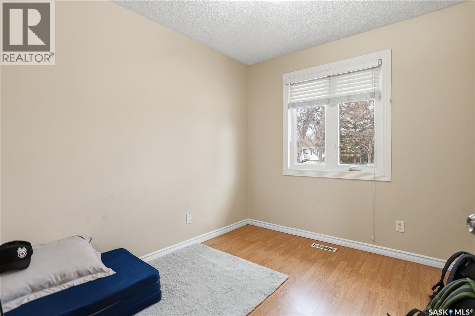 54 Scrivener Crescent, Regina, Saskatchewan  S4N 4V7 - Photo 15 - SK031238