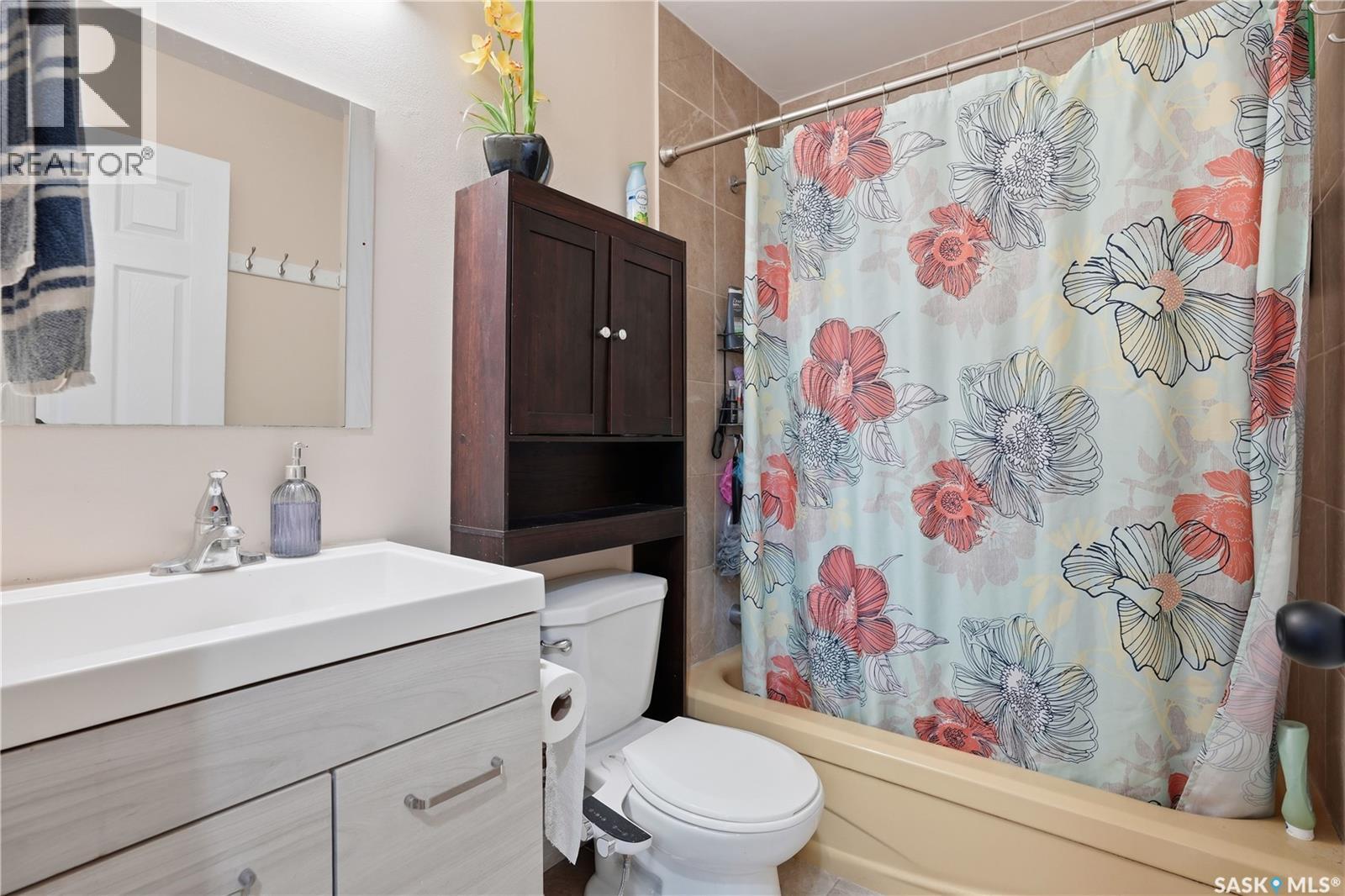 54 Scrivener Crescent, Regina, Saskatchewan  S4N 4V7 - Photo 17 - SK031238