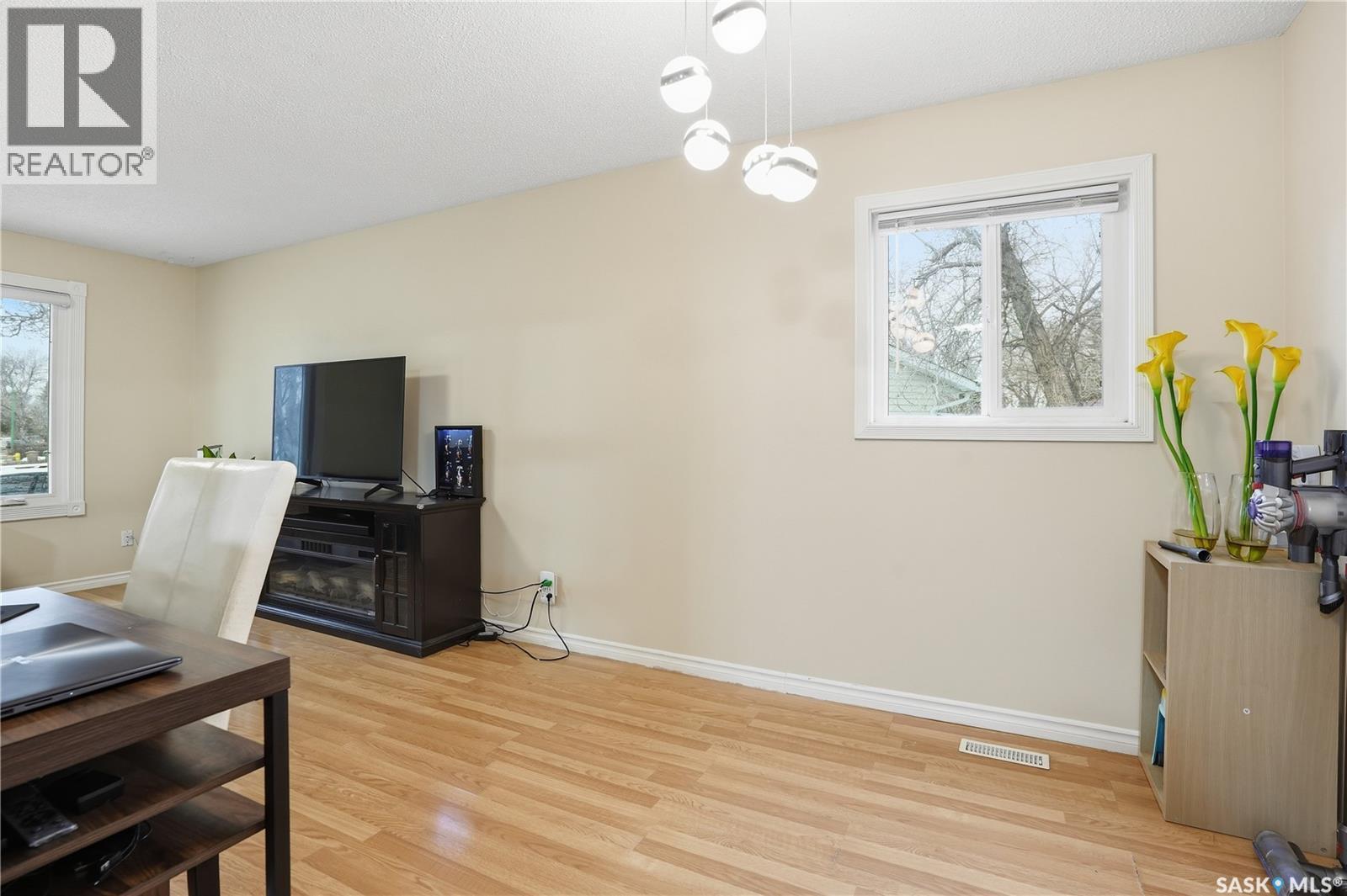 54 Scrivener Crescent, Regina, Saskatchewan  S4N 4V7 - Photo 20 - SK031238