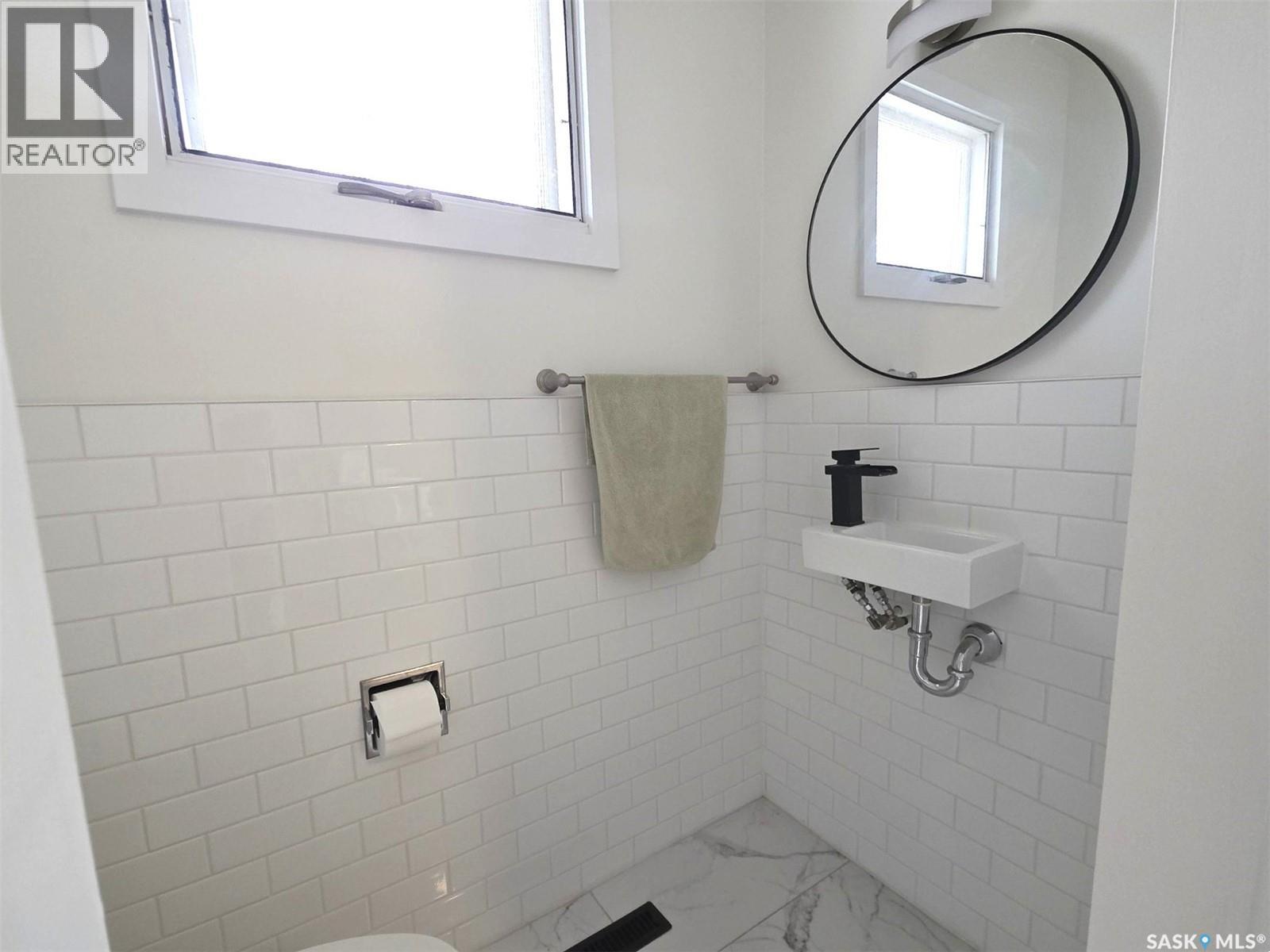 2712 Grant Road, Regina, Saskatchewan  S4S 5T5 - Photo 16 - SK031156