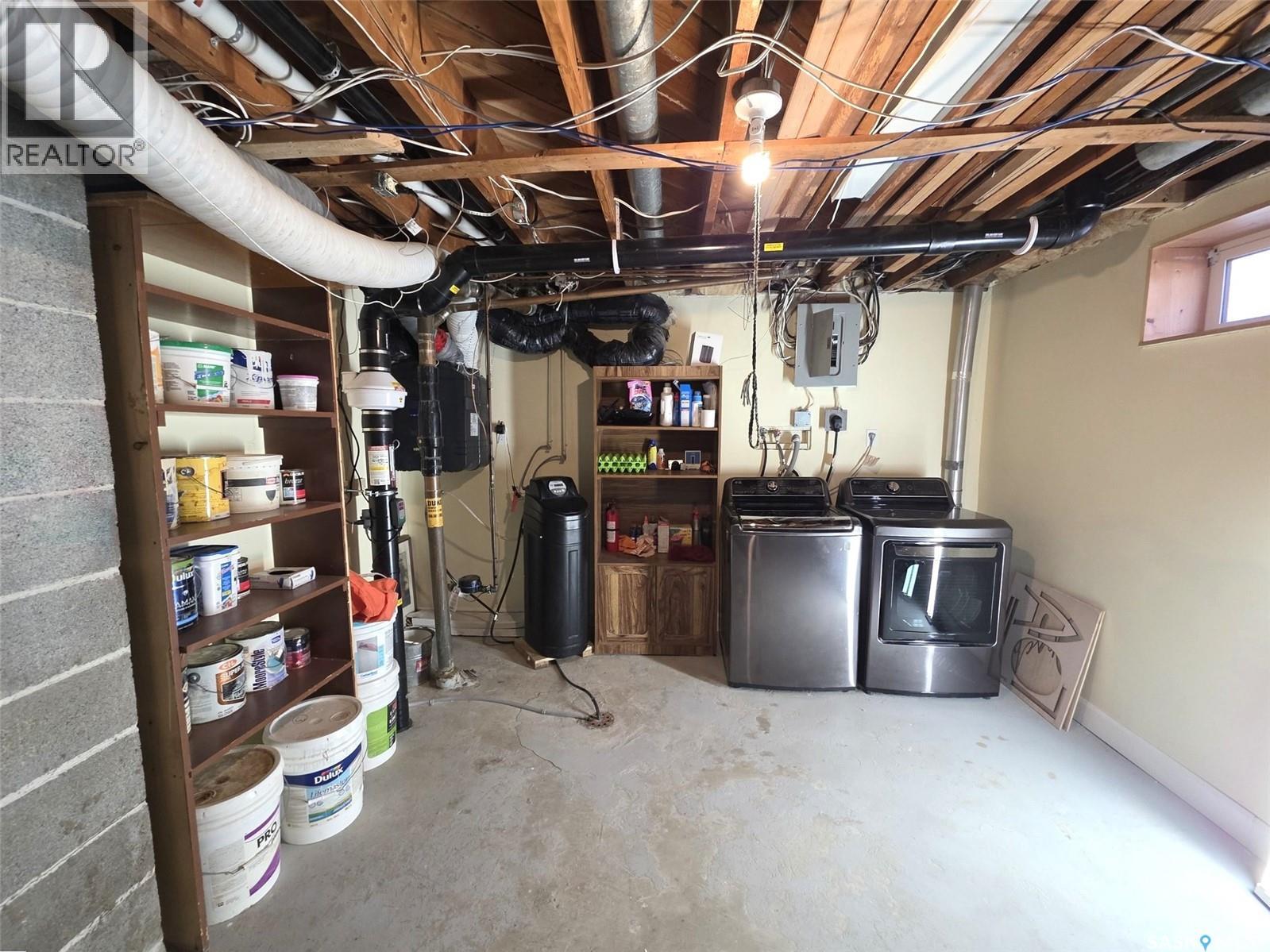 2712 Grant Road, Regina, Saskatchewan  S4S 5T5 - Photo 38 - SK031156