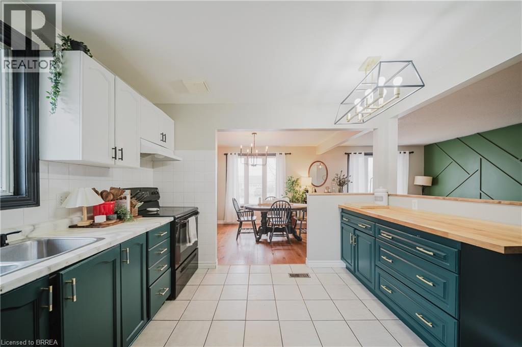 20 Windsor Drive, St. George, Ontario  N0E 1N0 - Photo 6 - 40814895