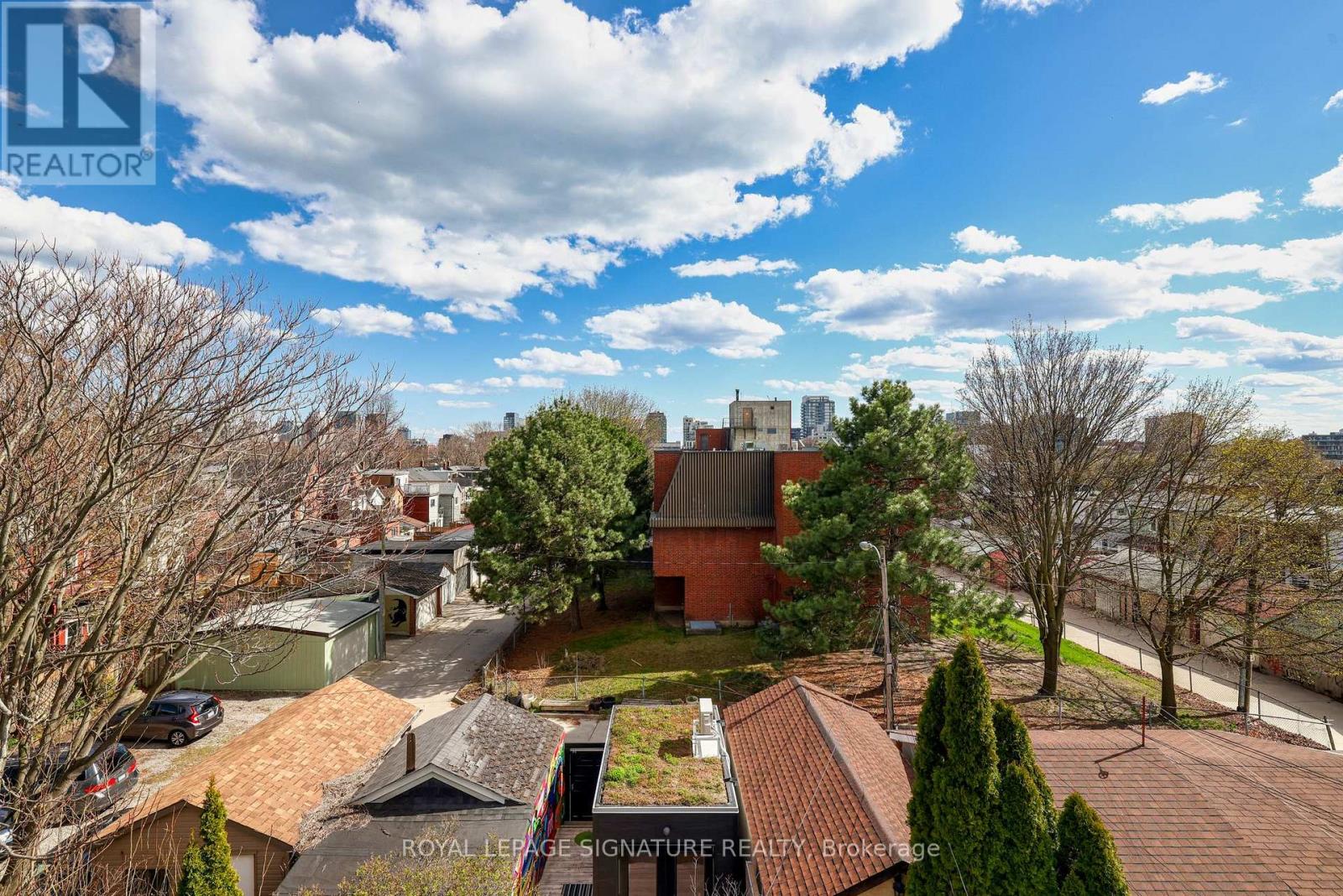 13 Collahie Street, Toronto, Ontario  M6J 1T6 - Photo 36 - C12911974