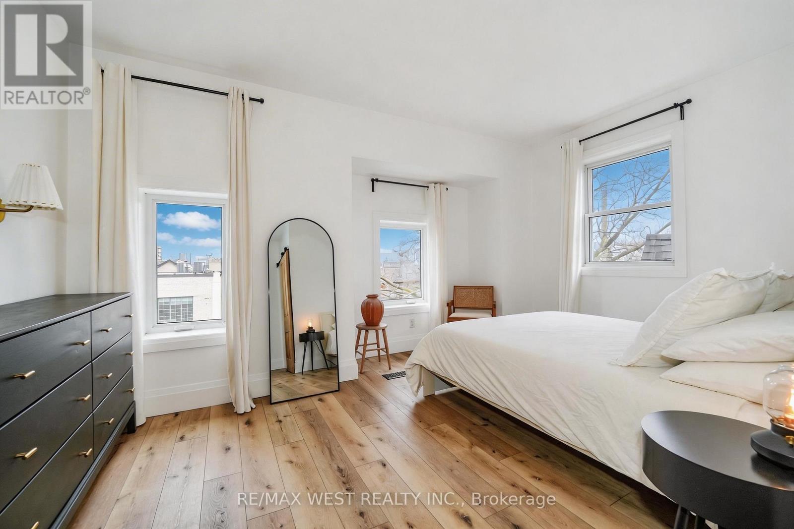 200 Euclid Avenue, Toronto, Ontario  M6J 2J9 - Photo 12 - C12915816